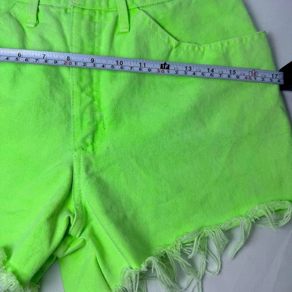 VTG Fredricks Of Hollywood Neon Lime Fringe Denim High Waist Womens Shorts- Read